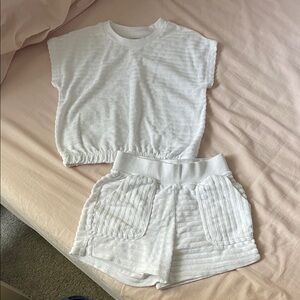 Madden Girl White Textured Top and Shorts Set